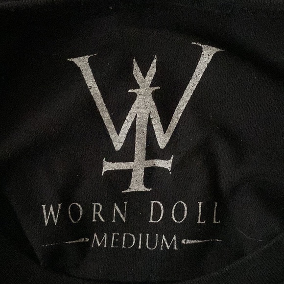 Mens WORN DOLL short sleeve tee. - Picture 3 of 4